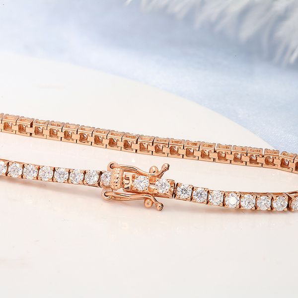 womens bracelete designer bracelet gold clover bracelet rock hip-hop tide bracelet zircon microencased luxury bracelet gold mens bracelet an, Golden;silver
womens bracelete designer bracelet gold clover bracelet rock hip-hop tide bracelet zircon microencased luxury bracelet gold mens bracelet an, Golden;silver
