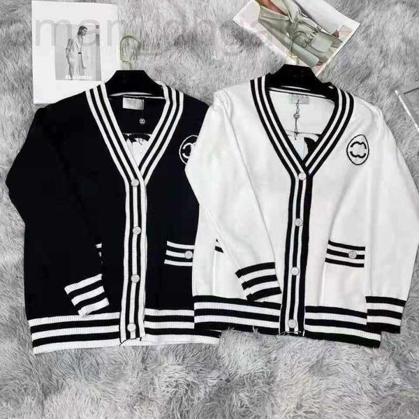 women's sweaters designer designer sweater v-neck luxury cardigan button high-end comfort plus size 6e8d, White;black
women's sweaters designer designer sweater v-neck luxury cardigan button high-end comfort plus size 6e8d, White;black