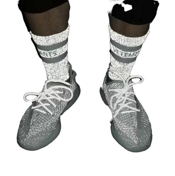 sports socks vetements reflective sock street fashion running comfortable beautiful socking breathable mid tube autumn winter sock8150721, Black
sports socks vetements reflective sock street fashion running comfortable beautiful socking breathable mid tube autumn winter sock8150721, Black