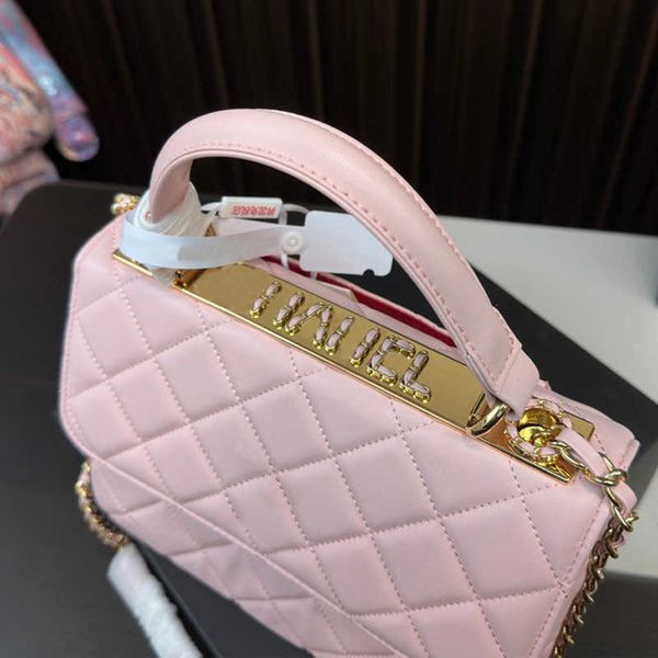 luxury designer bags shoulder crossbody bag women sheepskin large capacity diamond chain bag trendy cc handbag 25x15cm 
luxury designer bags shoulder crossbody bag women sheepskin large capacity diamond chain bag trendy cc handbag 25x15cm