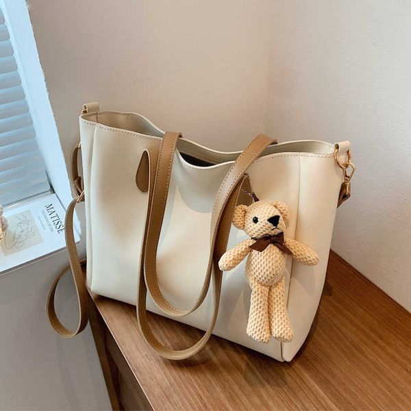 large capacity bag women's bag summer new fashion shoulder bag versatile commuter niche design tote bag
large capacity bag women's bag summer new fashion shoulder bag versatile commuter niche design tote bag