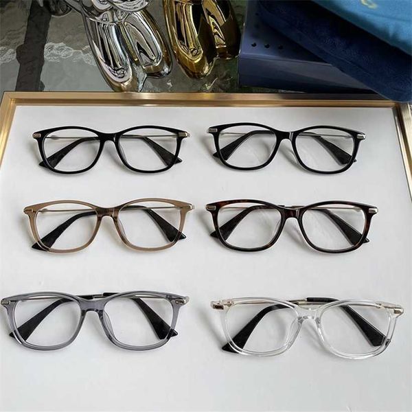 sunglasses 2023 family's new ultra light feminine frame glasses box plate fashionable and beautiful personality same style as stars, White;black
sunglasses 2023 family's new ultra light feminine frame glasses box plate fashionable and beautiful personality same style as stars, White;black