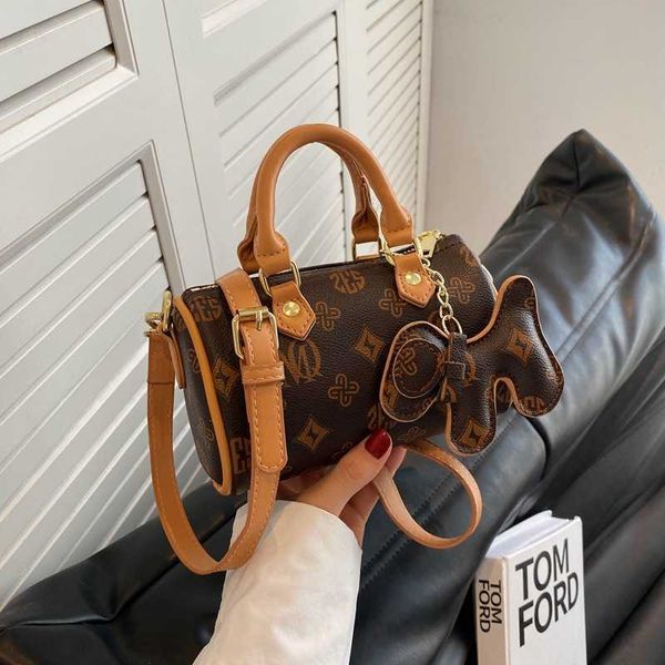 shop-designed bags are sold y netizen texture bag for women's 2023 summer new fashion handheld shoulder casual versatile crossbody
shop-designed bags are sold y netizen texture bag for women's 2023 summer new fashion handheld shoulder casual versatile crossbody