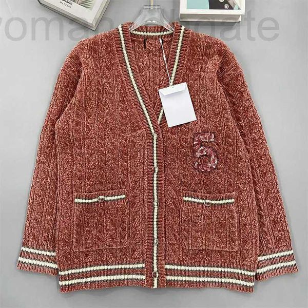 women's knits & tees designer xiaoxiangfeng knitted v-neck long sleeve cardigan with 5-line sequins decoration 2022 autumn/winter new l, White
women's knits & tees designer xiaoxiangfeng knitted v-neck long sleeve cardigan with 5-line sequins decoration 2022 autumn/winter new l, White