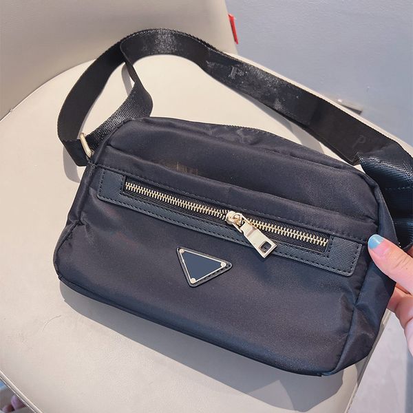 fanny pack designer bag luxury belt bag pu material large capacity fanny pack chain design waist bag temperament versatile style gift box ve
fanny pack designer bag luxury belt bag pu material large capacity fanny pack chain design waist bag temperament versatile style gift box ve