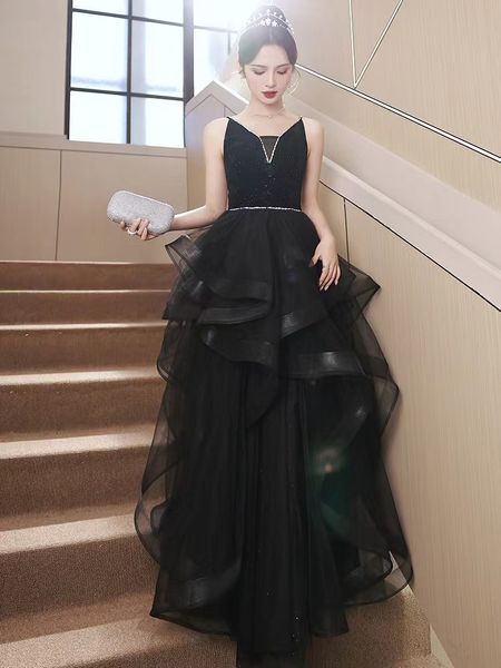 2023 black multilayer prom dresses strap beaded sequined v neck appliques beads tassel long formal women evening party gowns celebrity gowns
2023 black multilayer prom dresses strap beaded sequined v neck appliques beads tassel long formal women evening party gowns celebrity gowns