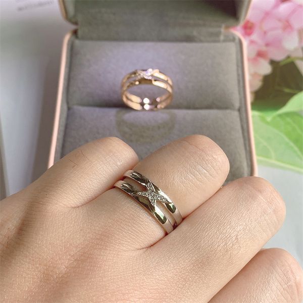 with side stones mauboussin french luxury brand jewelry star 925 sterling silver ring women couple gift 230710
with side stones mauboussin french luxury brand jewelry star 925 sterling silver ring women couple gift 230710