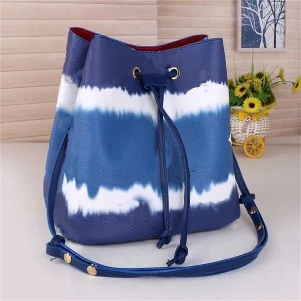 designer bag neonoe mm drawstring luxury wallet purses crossbody woman handbag louistny shoulder bags designers women luxurys handbags m4402
designer bag neonoe mm drawstring luxury wallet purses crossbody woman handbag louistny shoulder bags designers women luxurys handbags m4402