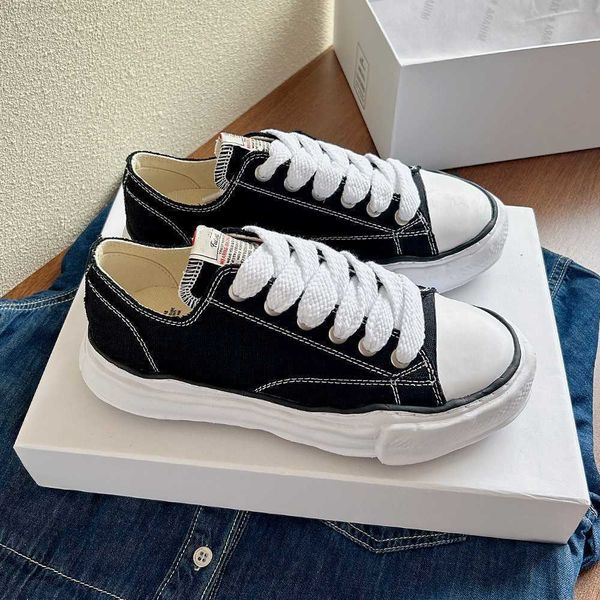 

Yasuhiro Maison Mihara Low Cut Mens and Womens Versatile Dissolved Shoes Summer New Mmy Black and White Canvas Shoes, Chocolate