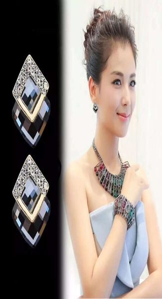 south korea s925 silver needle female temperament not easily allergic earrings simple personality net red man made crystal earring1785787
south korea s925 silver needle female temperament not easily allergic earrings simple personality net red man made crystal earring1785787