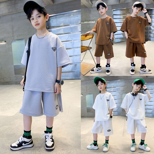 jerseys summer boys fashion clothes set kids short sleeve t-shirt shorts 2pc sport casual outfits set solid colors gray white 230710
jerseys summer boys fashion clothes set kids short sleeve t-shirt shorts 2pc sport casual outfits set solid colors gray white 230710