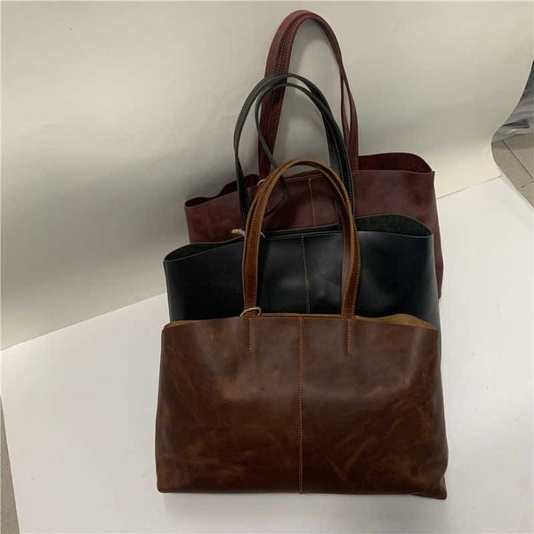 genuine leather fashion shopping bag one shoulder handheld women's bag layer cowhide horizontal large capacity commuter tote bag
genuine leather fashion shopping bag one shoulder handheld women's bag layer cowhide horizontal large capacity commuter tote bag