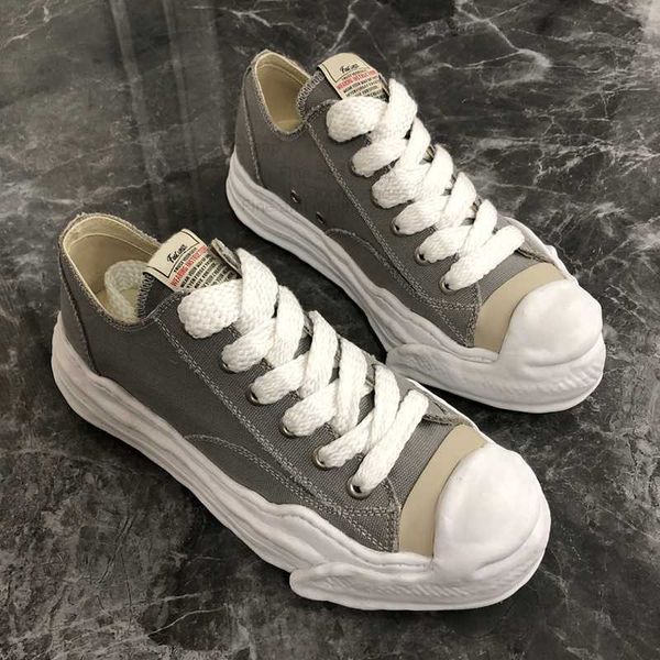 mmy maison mihara yasuhiro hank low sneakers flats shoes canvas trainer lace-up trim shaped toe for women luxury designers shoe rubber cap f, Black
mmy maison mihara yasuhiro hank low sneakers flats shoes canvas trainer lace-up trim shaped toe for women luxury designers shoe rubber cap f, Black