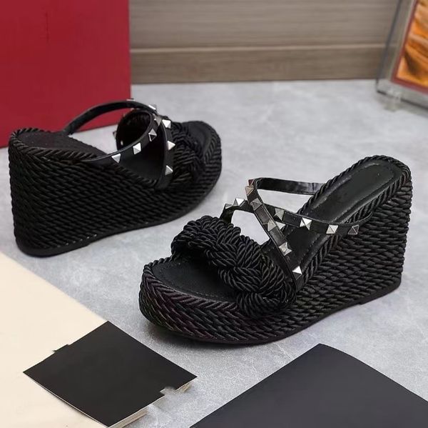 level women luxurys designers mules shoes 10cm high heel balck patent leather buckled strap cage heels sandals stiletto pointed toes ankle s, Black
level women luxurys designers mules shoes 10cm high heel balck patent leather buckled strap cage heels sandals stiletto pointed toes ankle s, Black