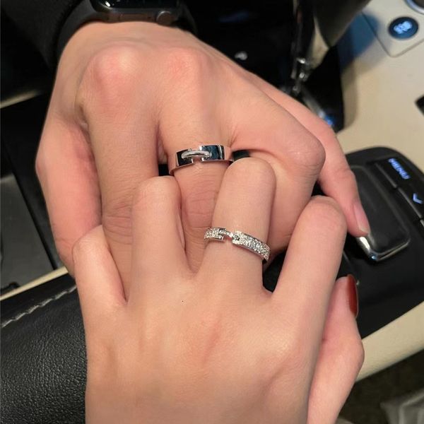 with side stones 2023 classic french luxury brand s925 silver liens evidence rings for women and men couple lovers engagement fine jewelry g
with side stones 2023 classic french luxury brand s925 silver liens evidence rings for women and men couple lovers engagement fine jewelry g