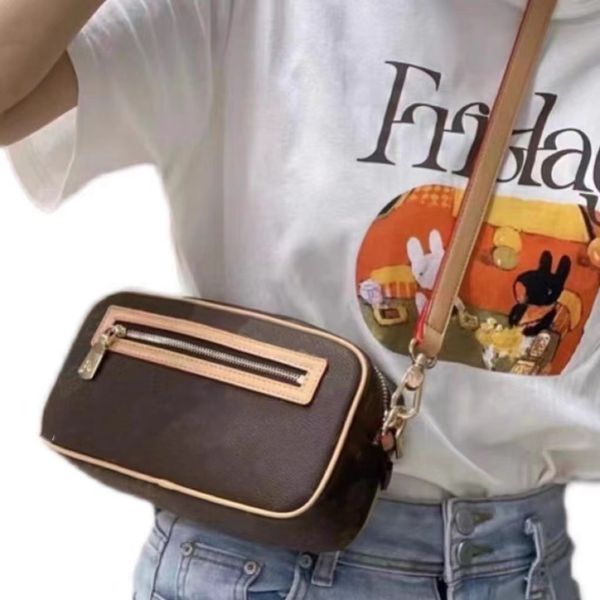 designer men's and women's medieval shoulder bag presbyched medieval camera bag delivery box single-layer camera bag crossbody bag
designer men's and women's medieval shoulder bag presbyched medieval camera bag delivery box single-layer camera bag crossbody bag