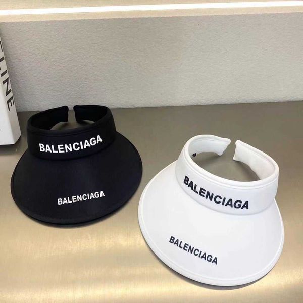blncg fashion brand paris empty hat net red leaf chen the same fashion brand ba double letter cap sunscreen sun hat, Blue;gray
blncg fashion brand paris empty hat net red leaf chen the same fashion brand ba double letter cap sunscreen sun hat, Blue;gray