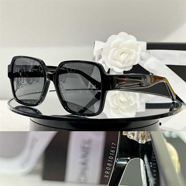 2023 new love pearl women's sun and uv protection box ch3438 sunglasses myopia glasses frame, White;black
2023 new love pearl women's sun and uv protection box ch3438 sunglasses myopia glasses frame, White;black
