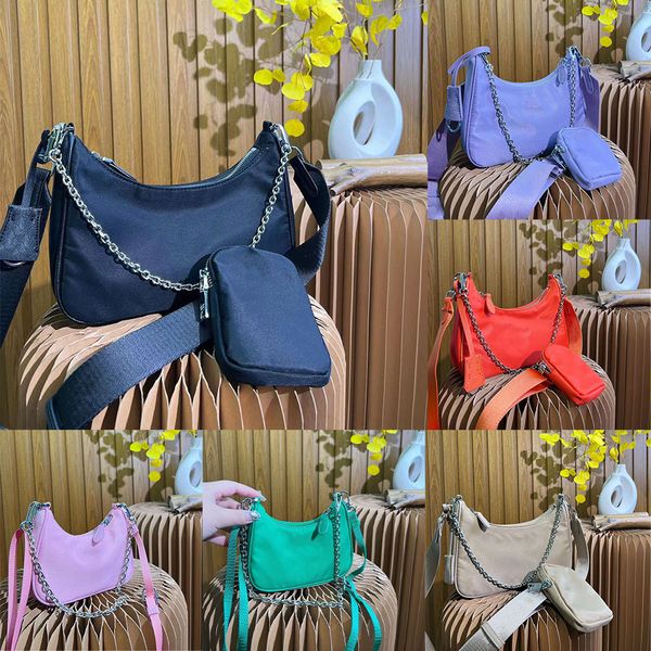designer bag nylon shoulder bags sale 3 piece hobo bag three sizes multiple colors crossbody purse triangle chain purses 25cm 22cm 15cm
designer bag nylon shoulder bags sale 3 piece hobo bag three sizes multiple colors crossbody purse triangle chain purses 25cm 22cm 15cm