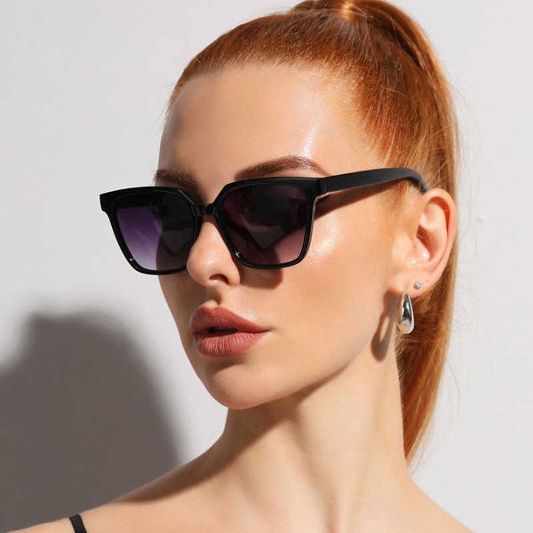 new square sunglasses leopard print tan full frame simple fashion women's sunglasses s23054, White;black
new square sunglasses leopard print tan full frame simple fashion women's sunglasses s23054, White;black