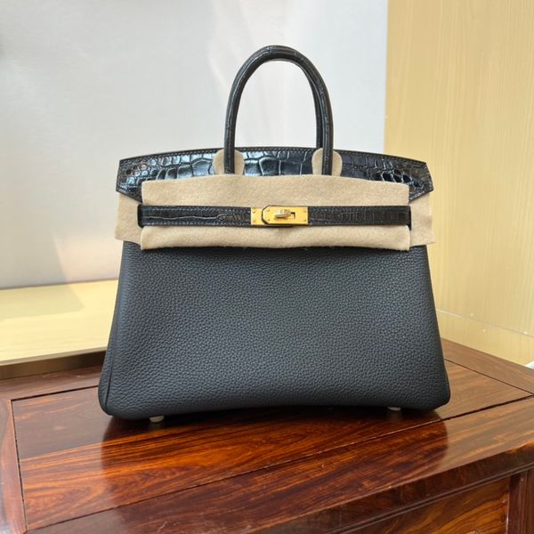 9a new leather women's bags handbag shoulder bag crossbody bag europe and the united states fashion
9a new leather women's bags handbag shoulder bag crossbody bag europe and the united states fashion