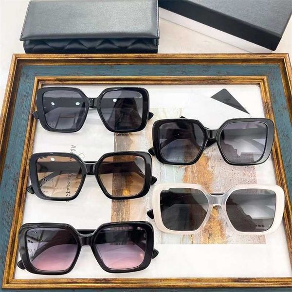 sunglasses 2023 new xiaoxiangjia ch5905s star same plate large box female net red ins style high-end sunglasses, White;black
sunglasses 2023 new xiaoxiangjia ch5905s star same plate large box female net red ins style high-end sunglasses, White;black