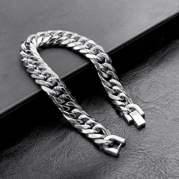 chain 814mm 316l stainless steel cuban bracelet men women curb fashion punk hip hop rock jewelry wholesale 230710, Black
chain 814mm 316l stainless steel cuban bracelet men women curb fashion punk hip hop rock jewelry wholesale 230710, Black
