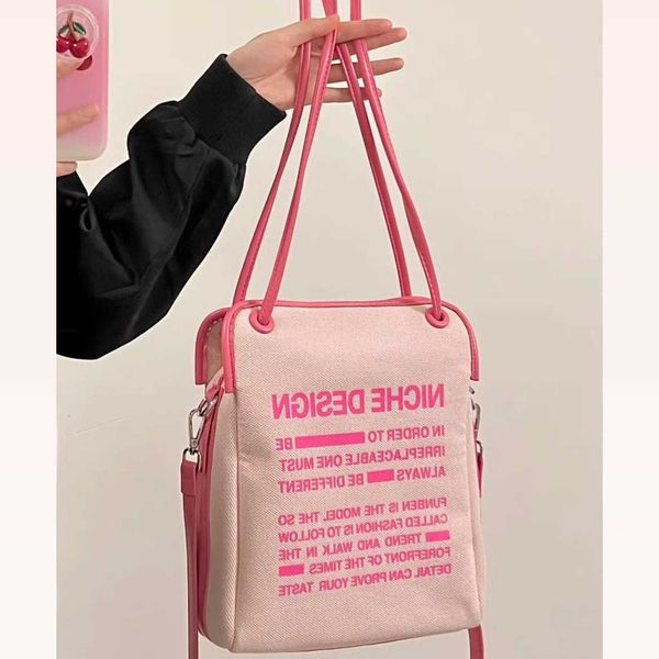 designer bag new commuter bag small design canvas bag one shoulder bag women's summer fashion barbie pink tote bag tide
designer bag new commuter bag small design canvas bag one shoulder bag women's summer fashion barbie pink tote bag tide