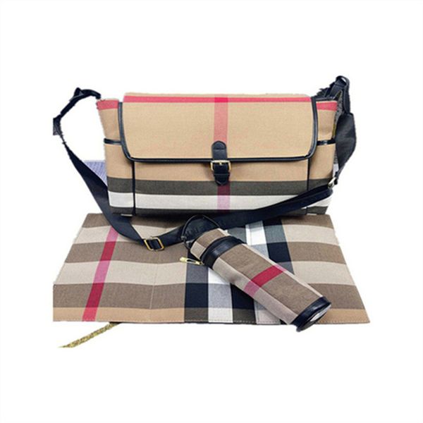 23 new european and american style travel baby care mother and baby lightweight large capacity one shoulder mother bag cushion bottle bag ma
23 new european and american style travel baby care mother and baby lightweight large capacity one shoulder mother bag cushion bottle bag ma