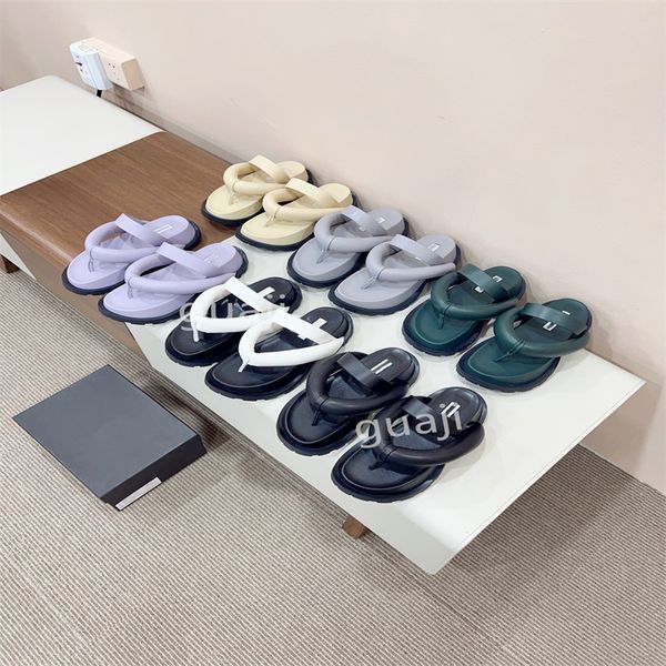 premium designer luxury fashion ladies sandals lovely bread slippers comfortable platform flip-flops, Black
premium designer luxury fashion ladies sandals lovely bread slippers comfortable platform flip-flops, Black