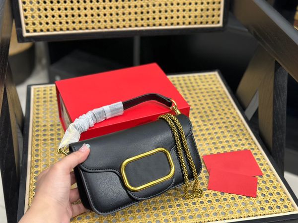 new leather handbag chain bag women luxurys fashion designers bags female clutch classic girl handbags small square bag
new leather handbag chain bag women luxurys fashion designers bags female clutch classic girl handbags small square bag