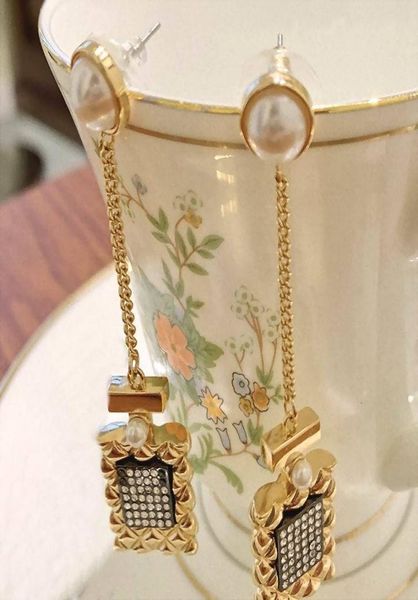 korean creative geometric long drop earrings for women 2020 new jewelry personality fashion earings whole5256000, Golden
korean creative geometric long drop earrings for women 2020 new jewelry personality fashion earings whole5256000, Golden