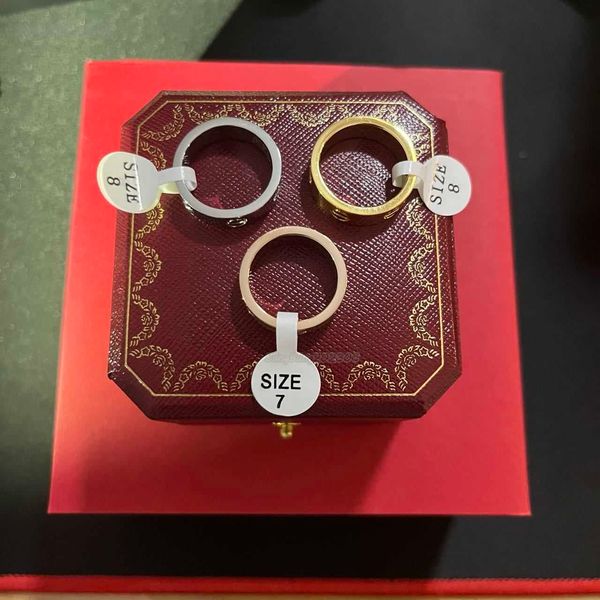 love rings for men rings with stone for woman girl for men couple ring wedding ring dropshipping classic french luxury jewelry, Silver 
love rings for men rings with stone for woman girl for men couple ring wedding ring dropshipping classic french luxury jewelry, Silver