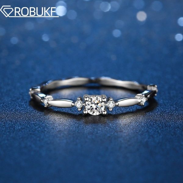 with side stones 0 1ct engagement ring for women 925 sterling sliver 18k white gold plated gra certisfied diamond fine jewelry 230710, Silver
with side stones 0 1ct engagement ring for women 925 sterling sliver 18k white gold plated gra certisfied diamond fine jewelry 230710, Silver