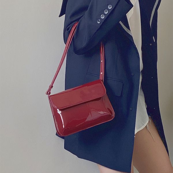 evening bags ladies retro patent leather women s underarm bag fashion vintag small square shoulder messenger casual female purse handbag 230
evening bags ladies retro patent leather women s underarm bag fashion vintag small square shoulder messenger casual female purse handbag 230