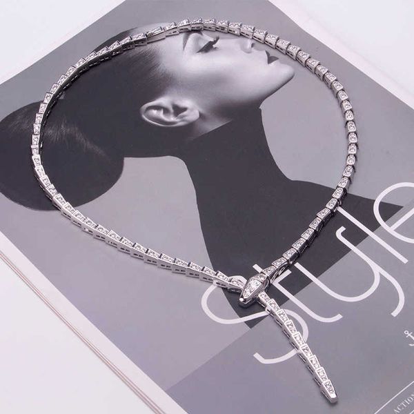 fashion narrow copper plated gold set zircon snake necklace valentine's day evening accessories, Silver
fashion narrow copper plated gold set zircon snake necklace valentine's day evening accessories, Silver