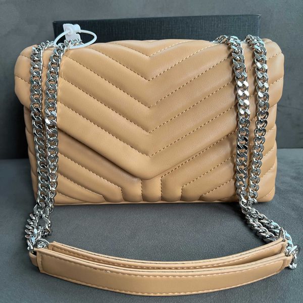 classic silver chain shoulder satchel bags luxury designer large shape flap chain handbag womens mens purse fashionable clutch genuine leath
classic silver chain shoulder satchel bags luxury designer large shape flap chain handbag womens mens purse fashionable clutch genuine leath