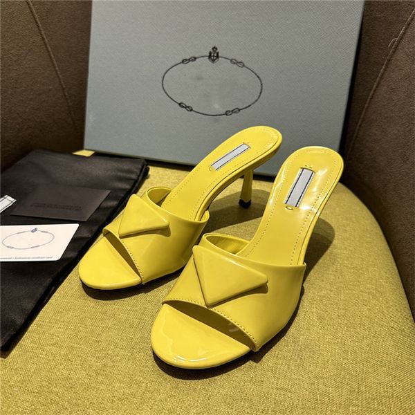 designer luxury calzature womens yellow leather rubber slide sandals shoes with box, Black
designer luxury calzature womens yellow leather rubber slide sandals shoes with box, Black