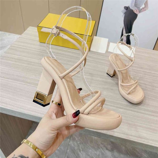 fashion women's sandals 2023 fendyity luxury brand letter logo summer women's high heels men's casual student flats 03-011, Black
fashion women's sandals 2023 fendyity luxury brand letter logo summer women's high heels men's casual student flats 03-011, Black