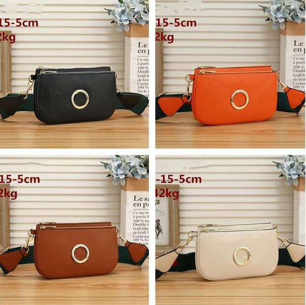 women shoulder bags totes blondie bag cross body canvas strap leather trim cotton linen lining round interlocking designer luxury bags
women shoulder bags totes blondie bag cross body canvas strap leather trim cotton linen lining round interlocking designer luxury bags
