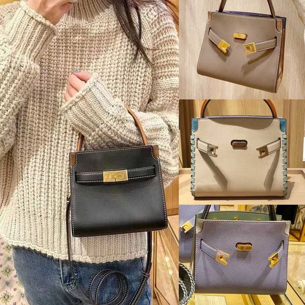 designers bags women shoulder bag torysbirch handbag messenger totes fashion new women's bag tb handbag double shoulder crossbody tote
designers bags women shoulder bag torysbirch handbag messenger totes fashion new women's bag tb handbag double shoulder crossbody tote