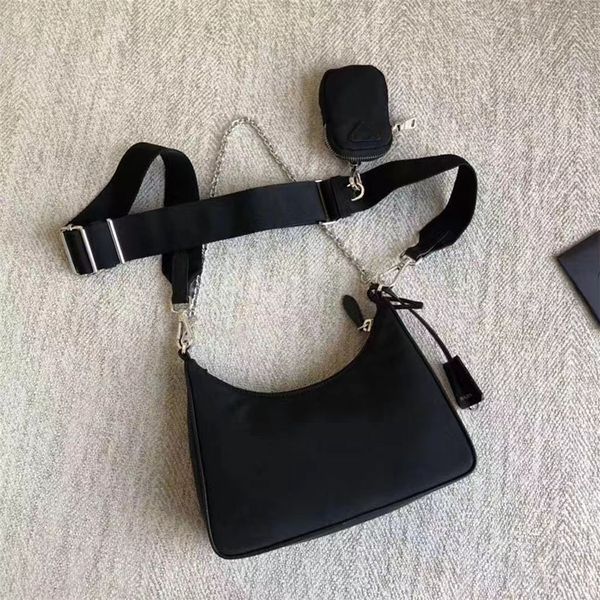 designer bag handbag nylon crossbody bag classic three piece set women's underarm shoulder wallet fashion retro star shoulder bag
designer bag handbag nylon crossbody bag classic three piece set women's underarm shoulder wallet fashion retro star shoulder bag