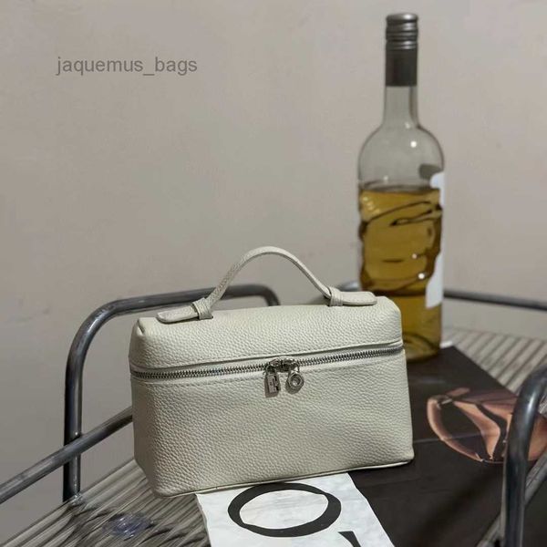 loro * piana bag lp19 calfskin handbag for women gigi same style loro piana one shoulder crossbody bag plain pattern advanced small square b
loro * piana bag lp19 calfskin handbag for women gigi same style loro piana one shoulder crossbody bag plain pattern advanced small square b