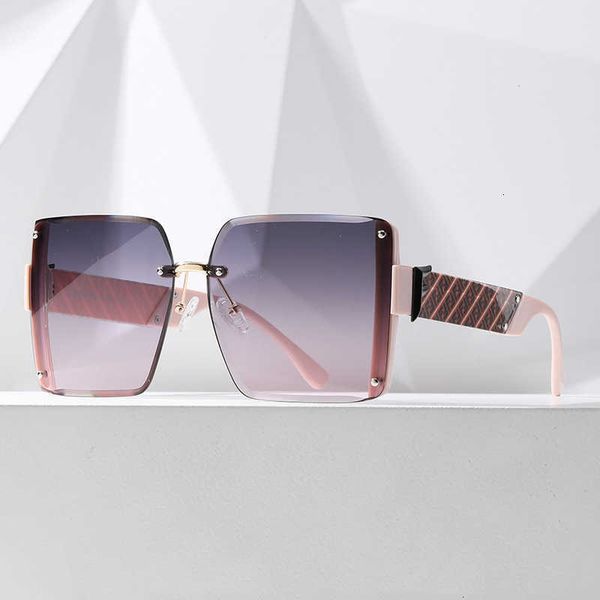 designer sunglasses for men and women fashion outdoor sunglasses online red live glasses large frame street p brand uv resistance sunglasses, White;black
designer sunglasses for men and women fashion outdoor sunglasses online red live glasses large frame street p brand uv resistance sunglasses, White;black