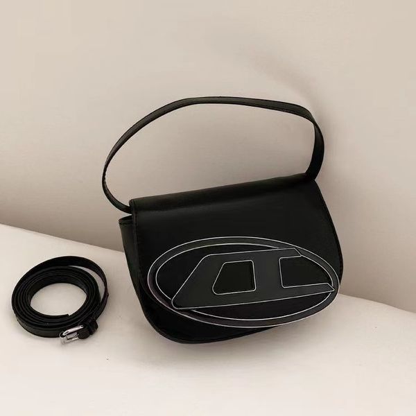 designer bag shoulder bags wallet very textured unique fashion sense independent small bag the color is bright and the three-dimensional eff
designer bag shoulder bags wallet very textured unique fashion sense independent small bag the color is bright and the three-dimensional eff