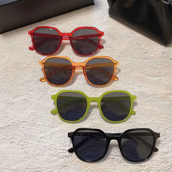 fashion gentle monster sunglasses gm 2022 new sunglasses women's ins men's large frame shows thin korean fashion driving glasses, White;black
fashion gentle monster sunglasses gm 2022 new sunglasses women's ins men's large frame shows thin korean fashion driving glasses, White;black