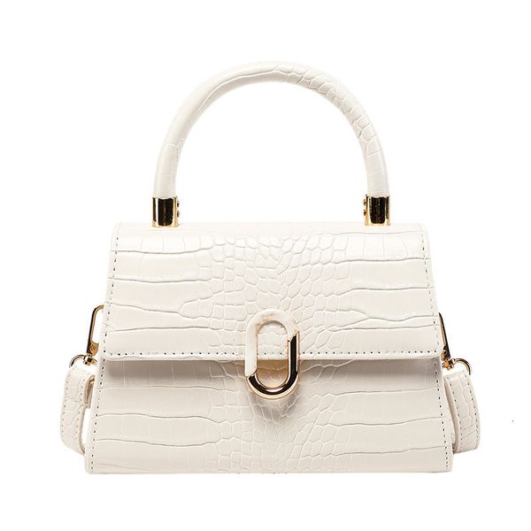 evening bags 2023 alligator women shoulder excellent pu leather small handbag purse with circle deco fashion tote bag lady crossbody 230710
evening bags 2023 alligator women shoulder excellent pu leather small handbag purse with circle deco fashion tote bag lady crossbody 230710
