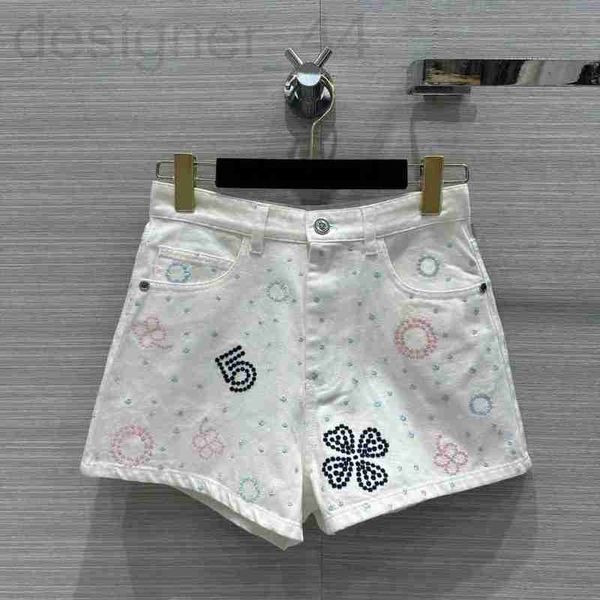 women's shorts designer luxury summer 2023 new fashion elegant ladies casual loose waist shortflower pattern ei7m, White;black
women's shorts designer luxury summer 2023 new fashion elegant ladies casual loose waist shortflower pattern ei7m, White;black