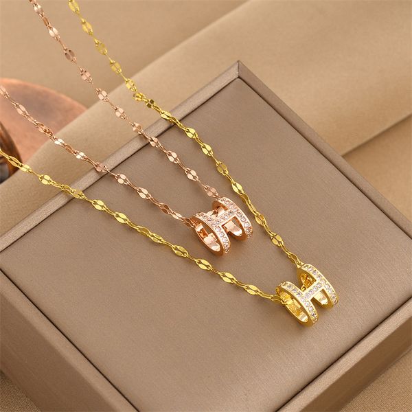 designer classic luxury pendant necklaces women gold letter necklace luxury design jewelry, Silver
designer classic luxury pendant necklaces women gold letter necklace luxury design jewelry, Silver
