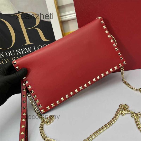 valentins new beach women crossbody luxury bags designer bag handbags classic lady's cowhide riveted metal fashion large capacity leath
valentins new beach women crossbody luxury bags designer bag handbags classic lady's cowhide riveted metal fashion large capacity leath